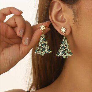 Sparkling Crystal Christmas Tree Earrings | Festive Holiday Jewelry Gift